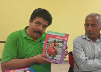 No hay rechazo de libros gratuitos en Costa Grande, CETEG
