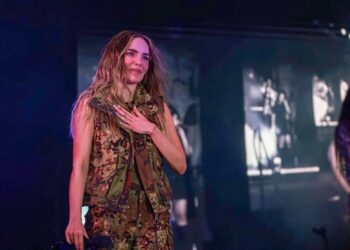 Todo un éxito el concierto de Belinda en el Polideportivo de Chilpancingo