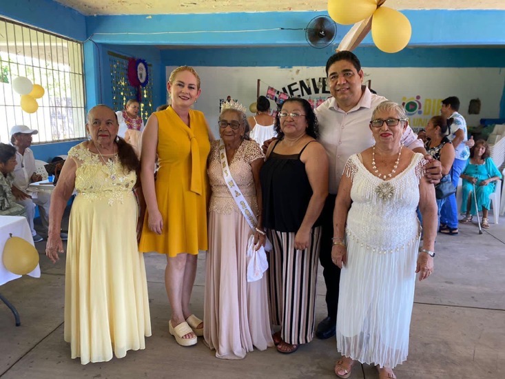 reyna-tercera-edad-petacalco_la-union.jpg