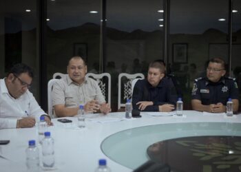 Se reanuda el servicio de transporte en la capital del estado