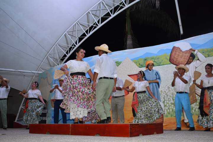festival-afromexicano-guerrero_gob_ Cuajinicuilapa_.jpg