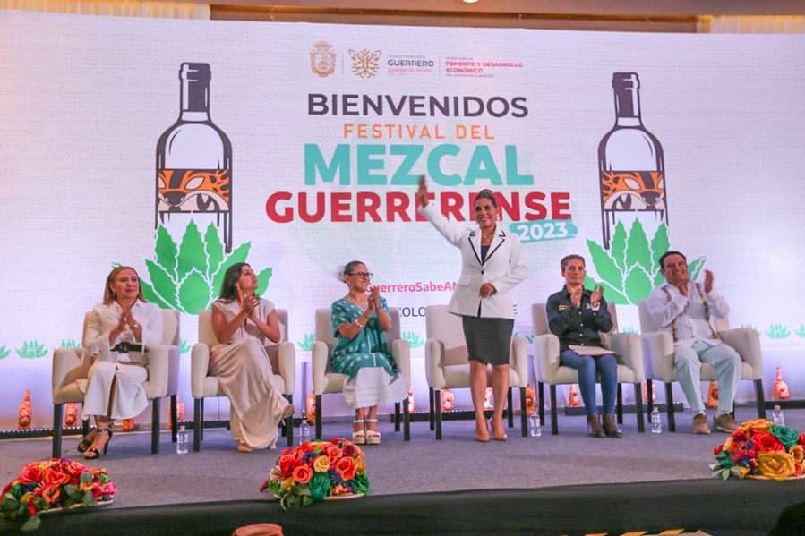 festival-mezcal-guerrerense-_gob_acapulco.jpg