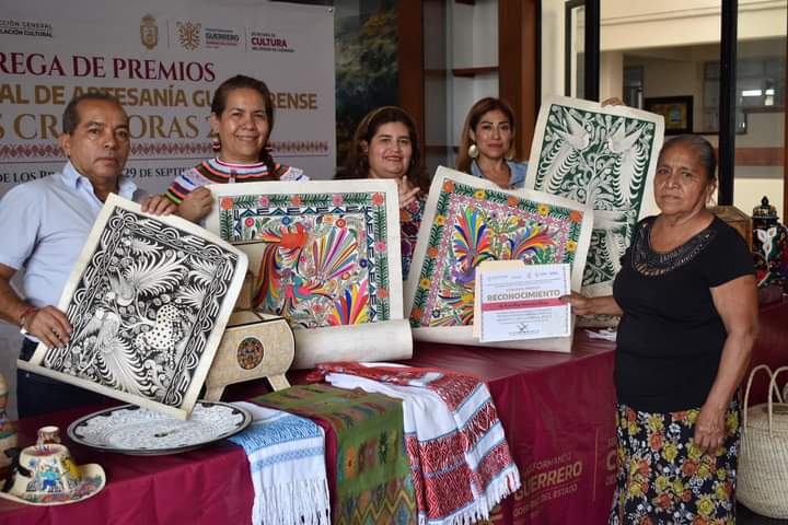 premio-concurso-artesanias-guerrero-gob_.jpg premio-concurso-artesanias-guerrero-gob_.jpg