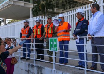 Participa la gobernadora Evelyn Salgado Pineda en el Simulacro Nacional 2023