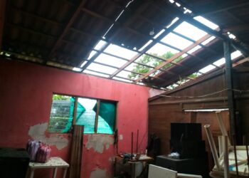 “Max” provoca daños en enramadas de Barra de Potosí y Puerto Vicente Guerrero