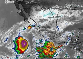 Zona de baja presión se acerca a costas de Oaxaca y Guerrero