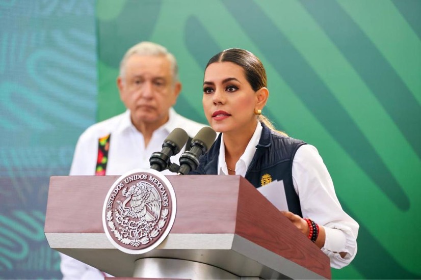 amlo-evelyn-apoyo-acapulco-coyuca.jpg