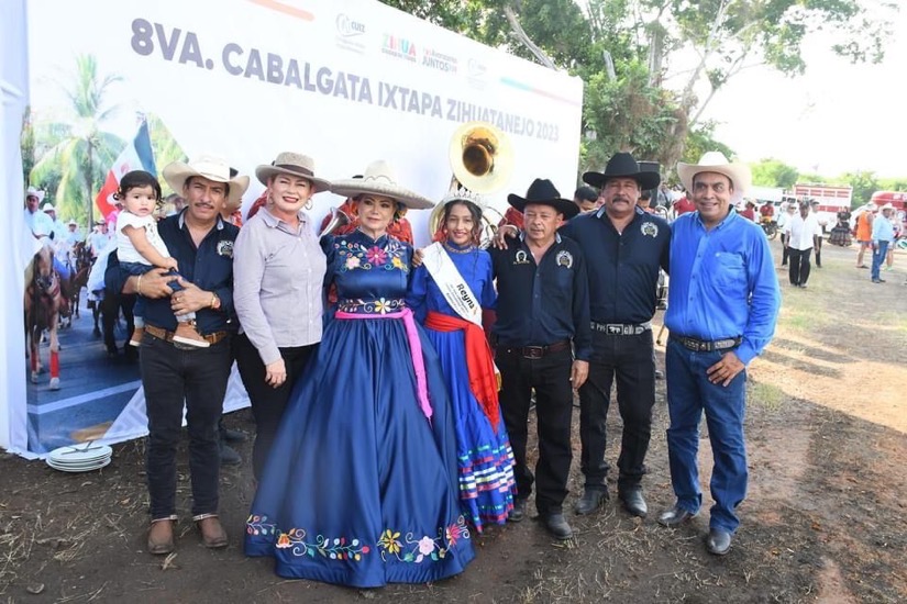cabalgata-turistica_zihuatanejo-2023_.jpg cabalgata-turistica_zihuatanejo-2023_.jpg