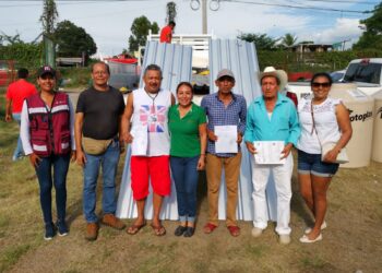 Damnificados por Max en La Unión, reciben apoyo subsidiado por el gobierno estatal