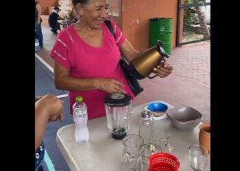 Realizan 2do Tianguis Canirac, ofertan artículos de cocina a bajo costo