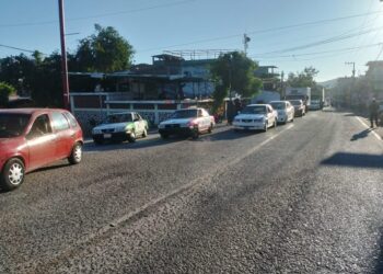 Resultado del diálogo entre gobierno del estado y la UNIPEG se levantan bloqueos en diversos puntos de Guerrero