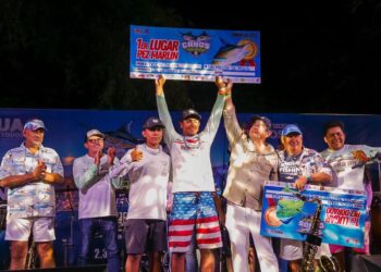 Ardua pesca viven participantes de primer Torneo Internacional de Marlín; entregan bolsa de 2.3 millones a participantes