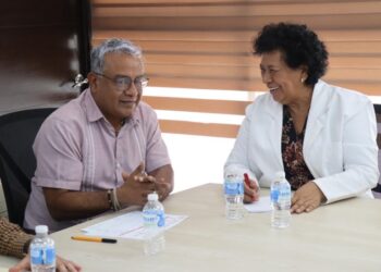 Se reúne la secretaria de Salud Aidé Ibarez Castro con primer edil de Tixtla en busca de coordinar acciones en materia de Salud