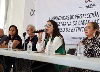 DIPUTADA CITLALI CALIXTO TOMA PROTESTA A LAS  BRIGADAS DE PROTECCIÓN CIVIL DEL CONGRESO