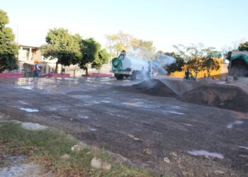 Construye Gobierno de Evelyn Salgado cancha de césped sintético de última generación en Chilpancingo