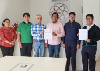Estudiantes del Colegio de Bachilleres ganan premio en la Feria Mexicana de Ciencias e Ingenierías 2024