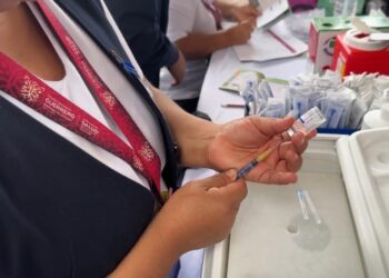 Continúa en Guerrero campaña de Vacunación Invernal contra Influenza estacional y COVID-19