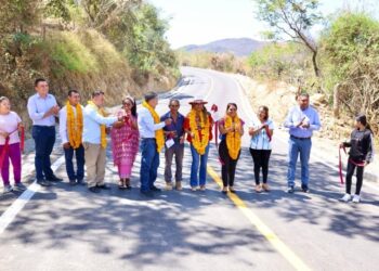 Impulsa Evelyn Salgado el desarrollo sostenible de los pueblos y comunidades de la región Centro