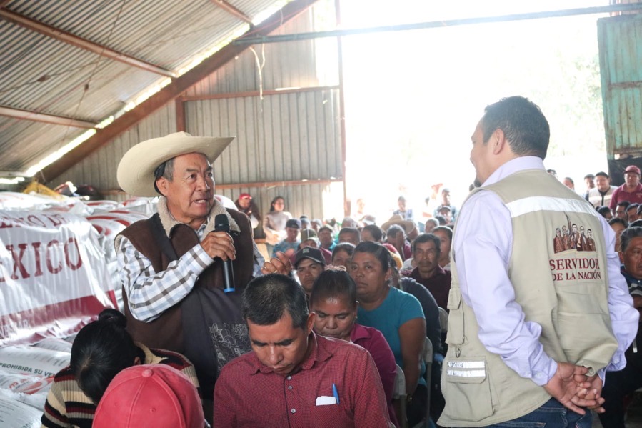ivan-hernandez-fertilizante-gratutio-gob_.jpg