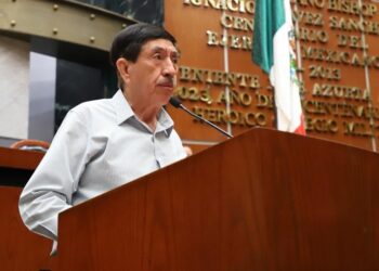 EXHORTA EL CONGRESO A LA CÁMARA FEDERAL PARA QUE RETOME LA REFORMA A LA LEY DEL ISSSTE EN MATERIA DE PENSIONES