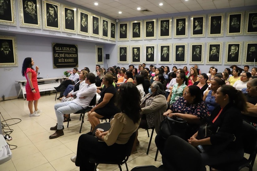 reglas-de-oro-en-pareja-congreso-dia-mujer-mexicana.jpg