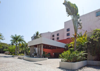 Estallará huelga en hotel de Ixtapa por incumplimiento del patrón