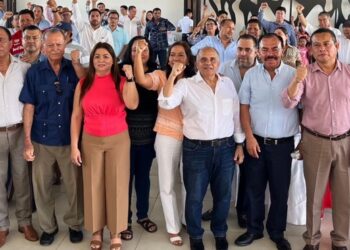 Manuel Añorve ofrece su apoyo a empresarios de Iguala para que se sigan generando nuevos empleos en Guerrero