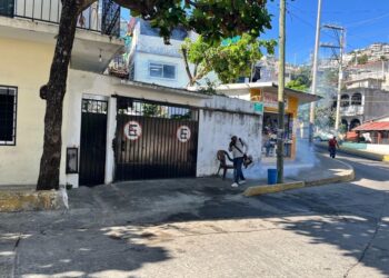 Abatiza la SSG más de 388 mil casas para control larvario y fumiga más de 78 mil hectáreas para eliminar al mosco transmisor del dengue