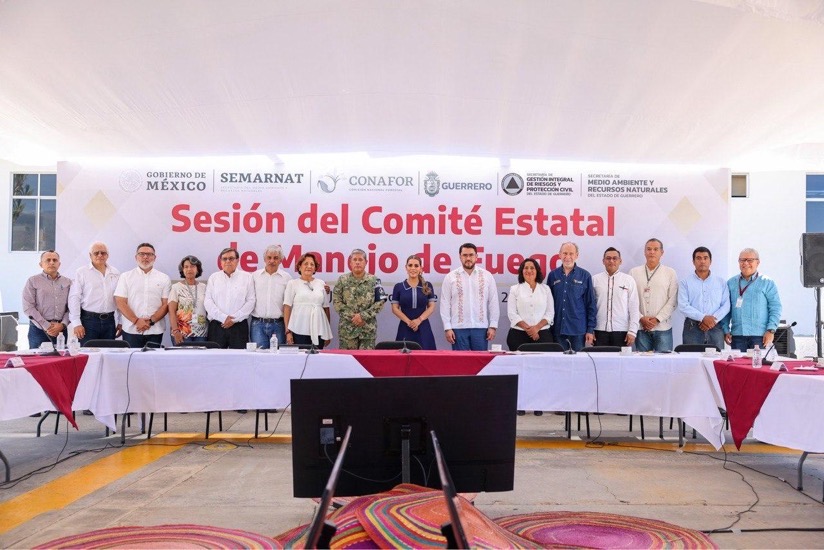 gobernadora-evelyn-manejo-fuego_gob.jpg