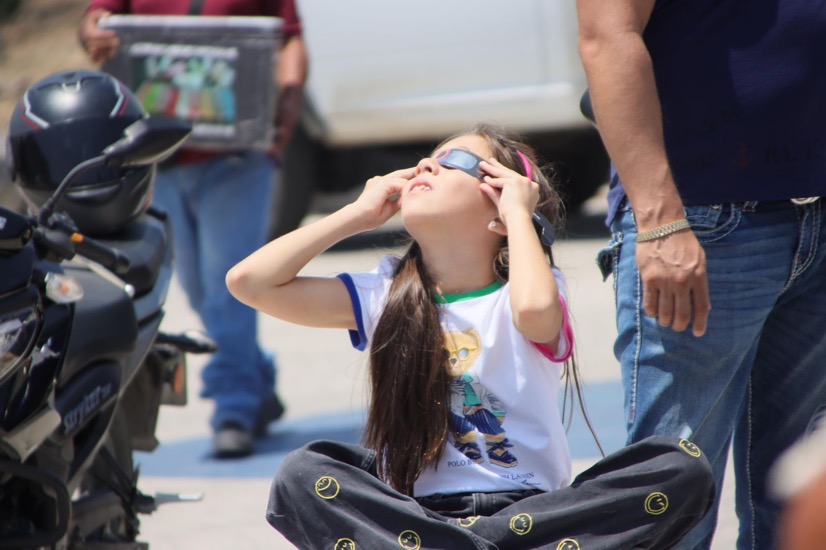 COCYTIEG-observacion-eclipse-2024.jpg