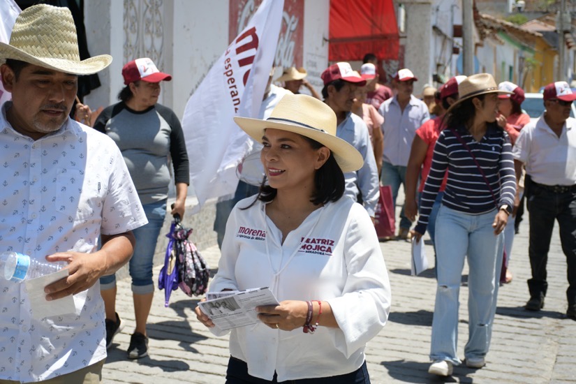 Cuetzala-beatriz-mojica_gro.jpg