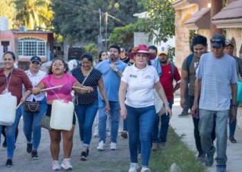 Sumados a la candidatura de Rebeca Núñez los habitantes del Naranjito