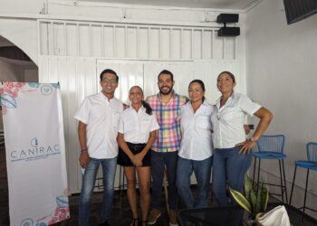 Reeligen a Antonio Meneses como presidente de la Canirac