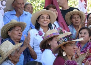 En Copalillo, Beatriz Mojica se compromete a defender que se priorice a los pueblos indígenas