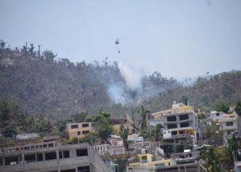 Controlado el 90 por ciento del incendio forestal de El Veladero en Acapulco