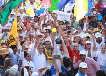 Acompaña Añorve a Granda a su arranque de campaña en Acapulco