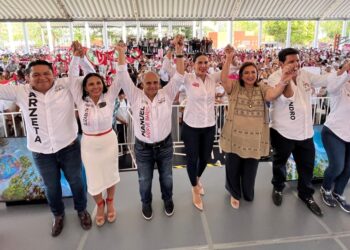 Va Manuel Añorve a los arranques de campaña de Liz Tapia y David Gama en Zihuatanejo e Iguala