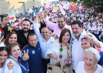 Acompaña Añorve a Xóchitl Gálvez, a encuentro con ciudadanos en Acapulco