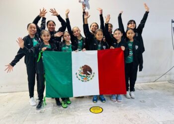 Niñas de Tlapa conquistan España en Torneo Internacional de Básquetbol