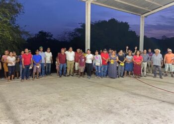 Establecen compromisos en La Unión candidatos Rebeca Núñez y Francisco Suazo
