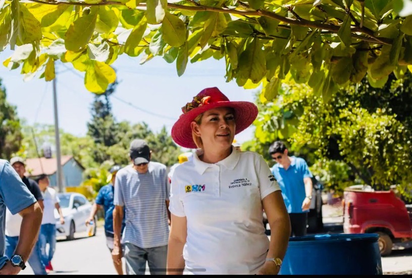 rebeca-nunez-los-llanos-gro.jpg