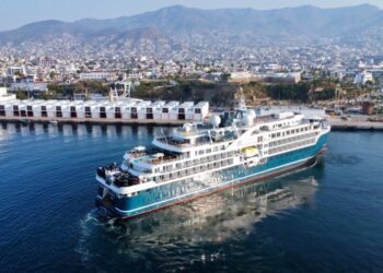 Acapulco recibe el sexto crucero de la temporada 2023-2024