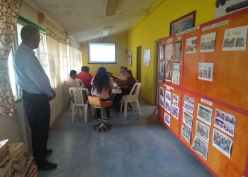 Acusan que delegado de la SEG, cobija rechazo de oficinas de supervisión en secundaria