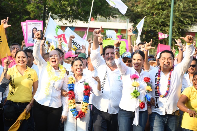 aliada-rebeca-distrito-12-zihuatanejo-2024.jpg