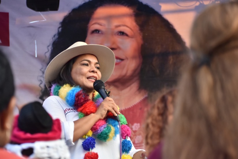 beatriz-mojica-leo-zihuatanejo-cierre.jpg