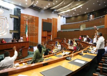 APRUEBA EL CONGRESO REFORMA CONSTITUCIONAL SOBRE REVOCACIÓN DE MANDATO DEL EJECUTIVO ESTATAL
