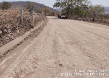 Rehabilita Cicaeg la carretera Paso Morelos–San Miguel de las Palmas en el municipio de Huitzuco
