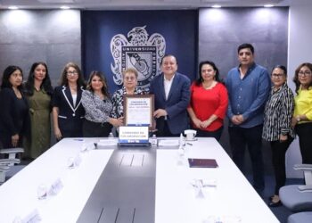Firman convenio de colaboración SGG, UAGro y SIPINNA para que jóvenes en reclusión continúen sus estudios