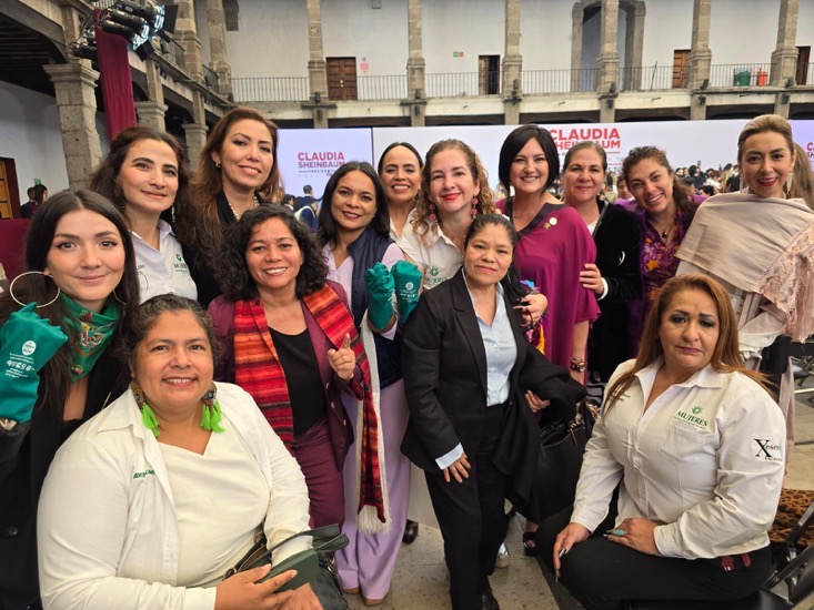 beatriz-m-con-claudia-llegamos-todas.jpg