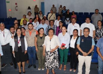 Se suman alcaldes de la región Centro al Plan Emergente de Contención ante el Dengue